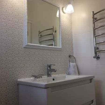 Apartment Premium Near The Sea